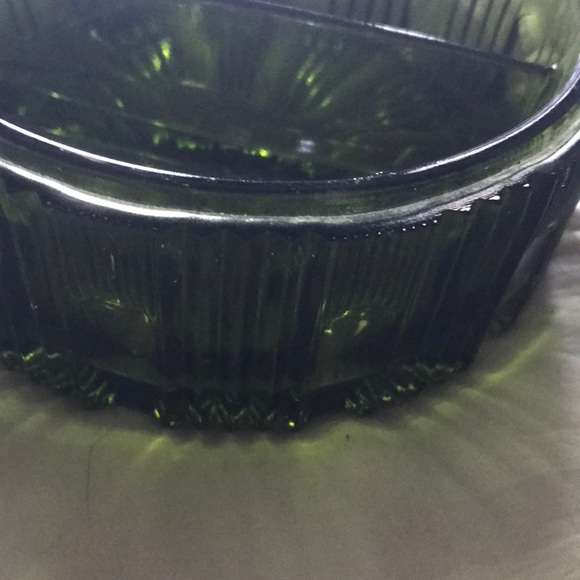 Vintage Green Glass Bowl Final Sale - Picture 3 of 6